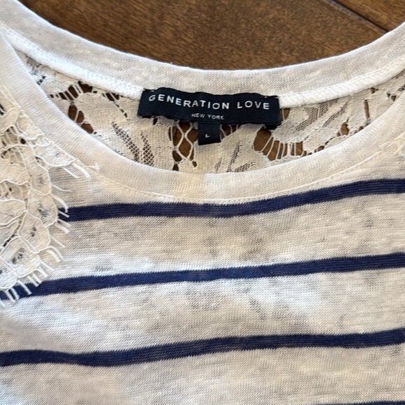 Generation Love Top - Picture 2 of 2